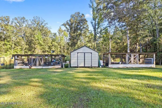 $175,000 | 55 Rayburn Pierce Road, Richton, MS 39476