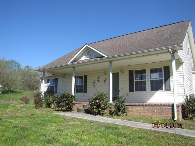 1150 Gallaher Road Philadelphia, TN 37846 - Photo 4 of 16 IMG_9801