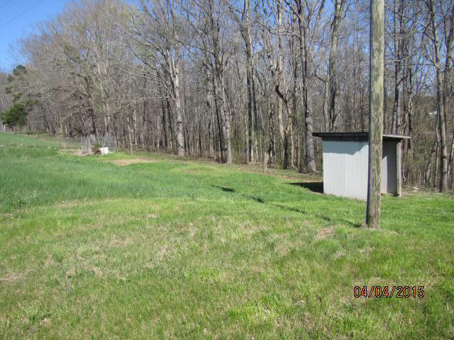 1150 Gallaher Road Philadelphia, TN 37846 - Photo 5 of 16 IMG_9807