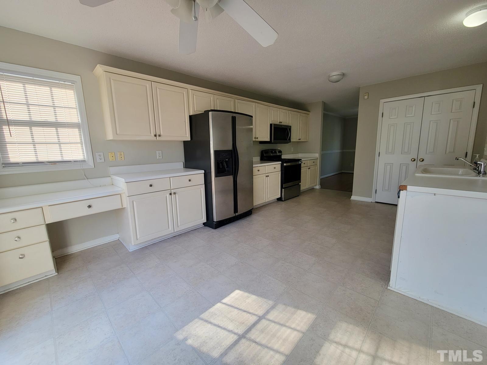 709 Cattail Circle Raleigh, NC 27610 - Photo 5 of 21 Photo #5