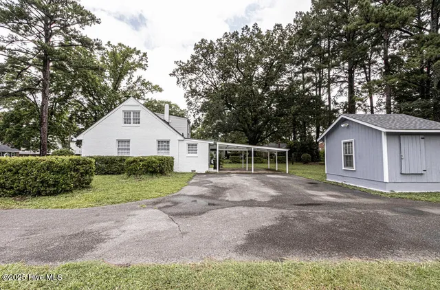 $259,500 | 309 McGwigan Street, Enfield, NC 27823