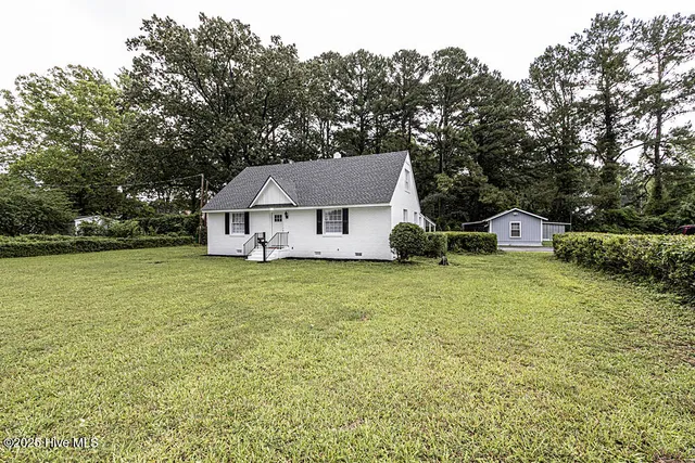 $259,500 | 309 McGwigan Street, Enfield, NC 27823