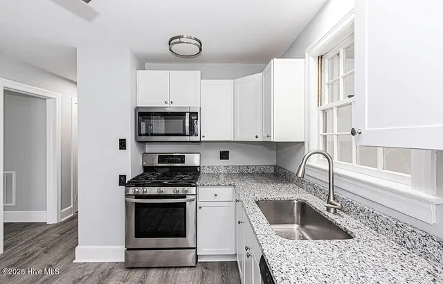 $259,500 | 309 McGwigan Street, Enfield, NC 27823