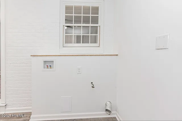 $259,500 | 309 McGwigan Street, Enfield, NC 27823