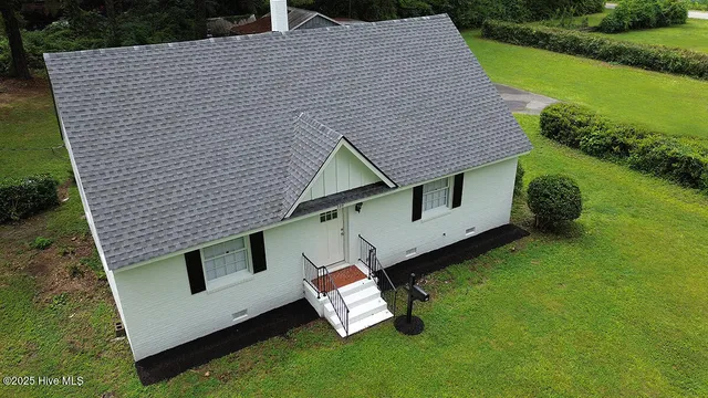 $259,500 | 309 McGwigan Street, Enfield, NC 27823