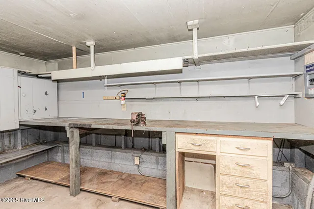 $259,500 | 309 McGwigan Street, Enfield, NC 27823