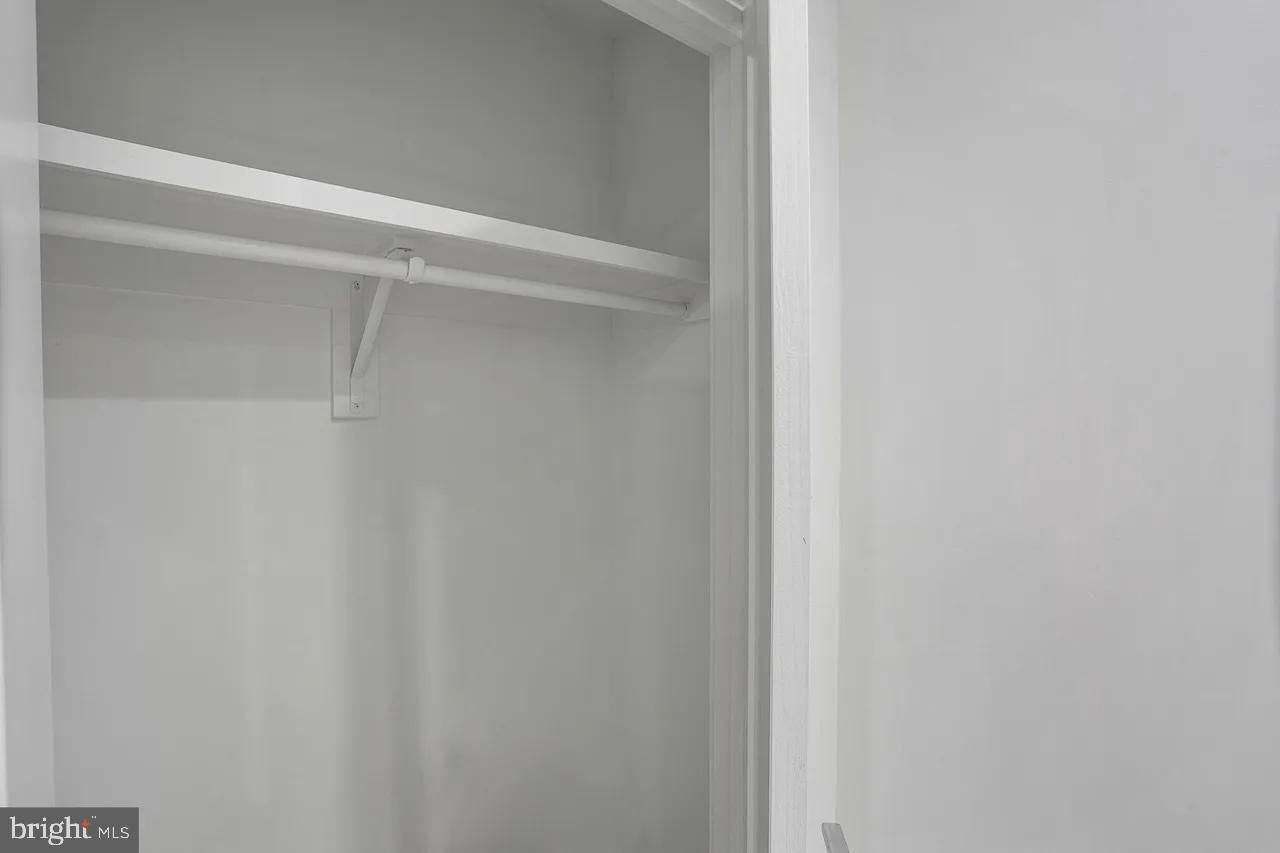 4 R Street Northwest, Unit 4 Washington, DC 20001 - Photo 33 of 38