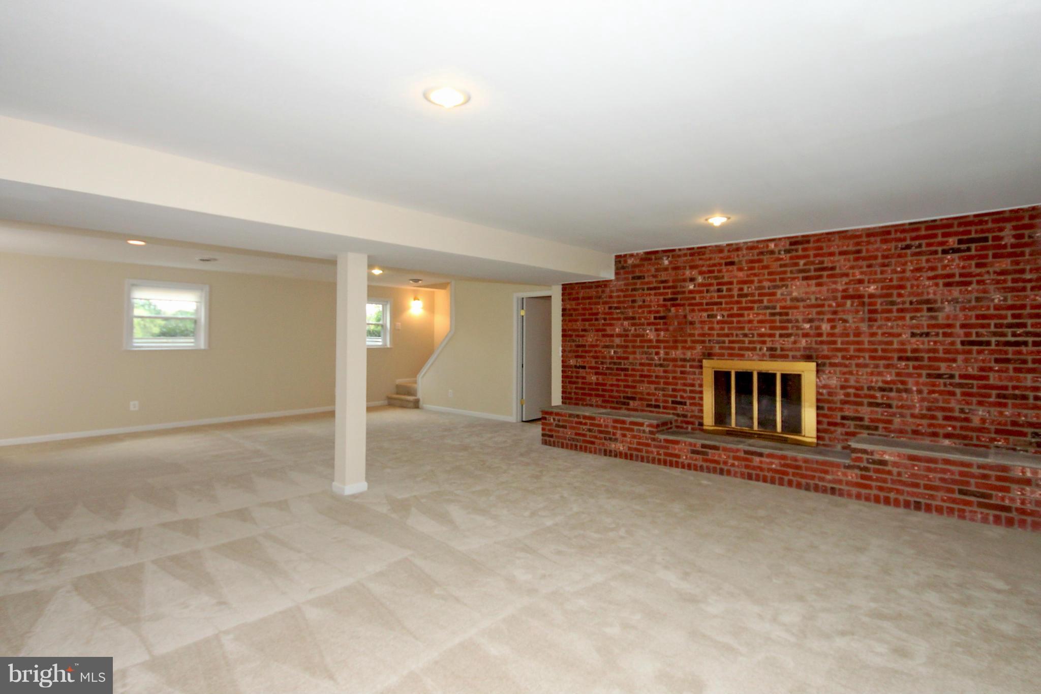 15000 Layhill Road Silver Spring, MD 20906 - Photo 20 of 23 Recreation Room