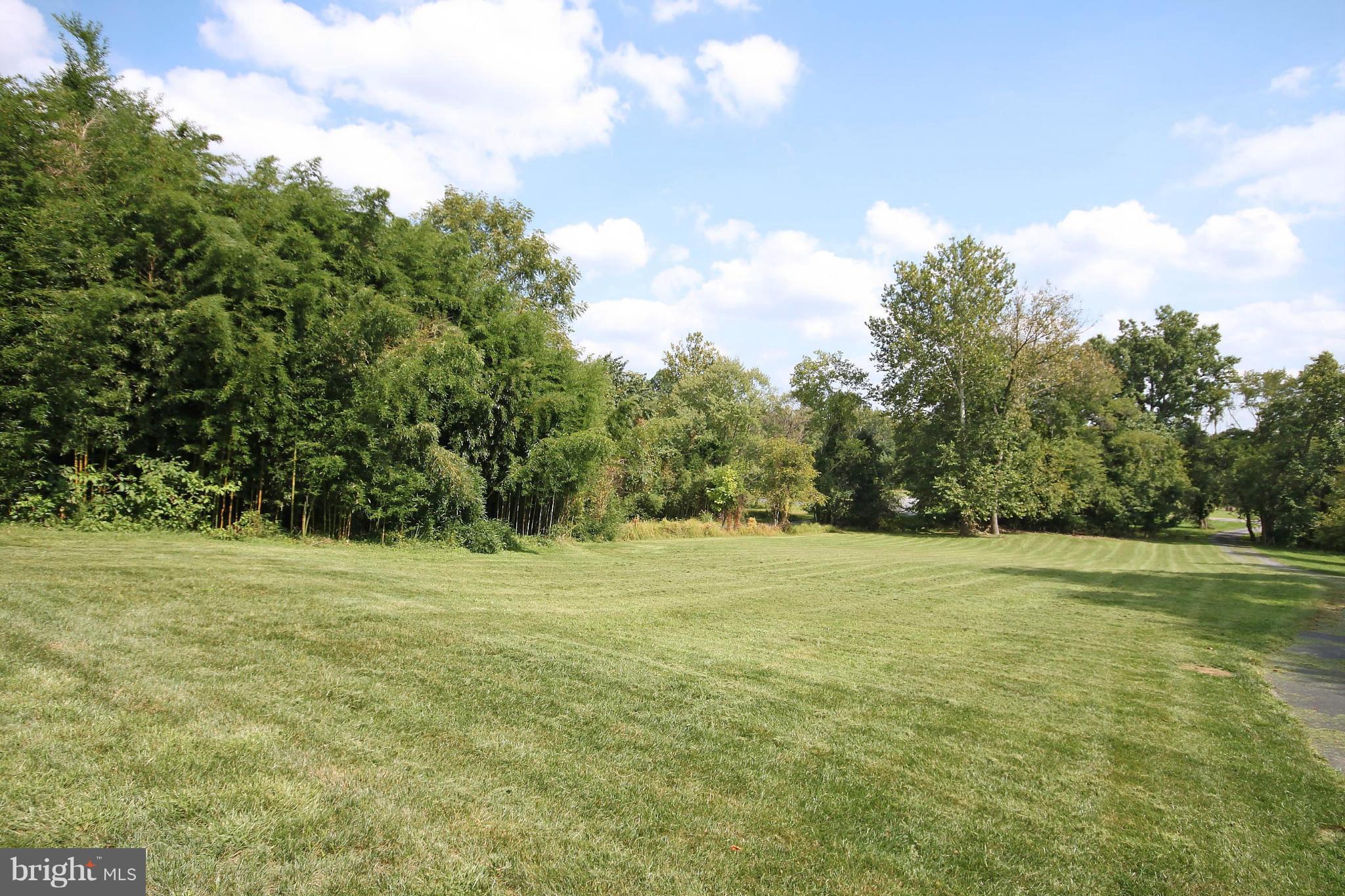 15000 Layhill Road Silver Spring, MD 20906 - Photo 22 of 23 Exterior (Front)