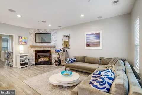 $579,000 | 358 Urban Avenue, Unit 358, Gaithersburg, MD 20878