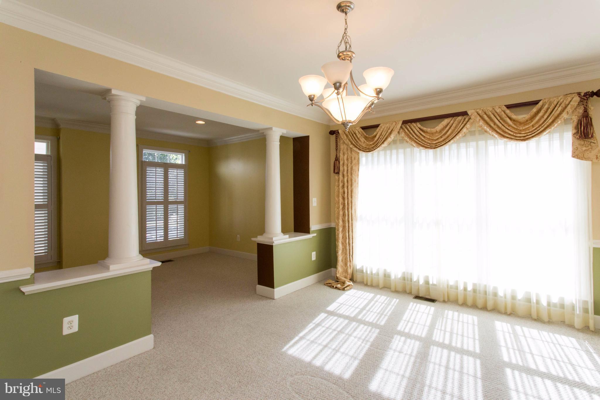 4028 Sapling Way Triangle, VA 22172 - Photo 9 of 30 Dining Room
