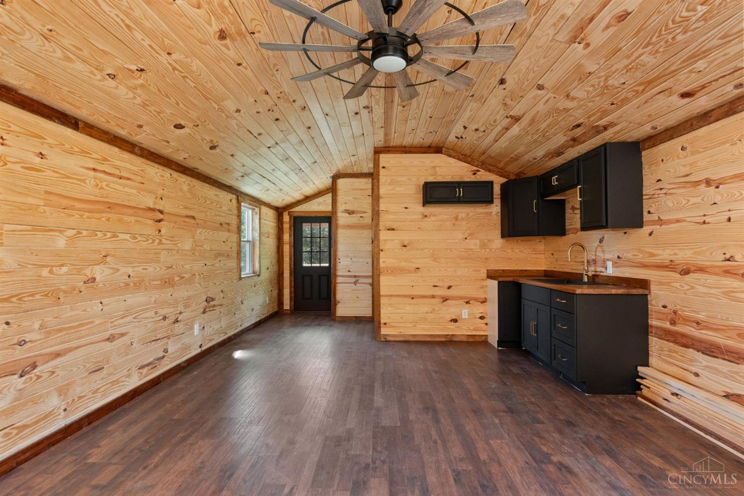 573 Hackleshin Road Peebles, OH 45660 - Photo 24 of 38 Gallery Image 24