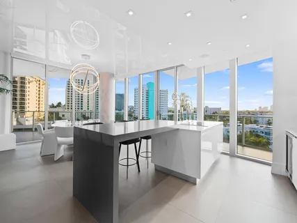 $2,695,000 | 701 North Fort Lauderdale Beach Boulevard, Unit 605, Fort Lauderdale, FL 33304