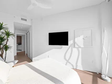 $2,695,000 | 701 North Fort Lauderdale Beach Boulevard, Unit 605, Fort Lauderdale, FL 33304