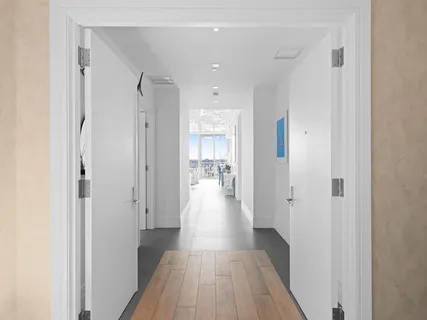 $2,695,000 | 701 North Fort Lauderdale Beach Boulevard, Unit 605, Fort Lauderdale, FL 33304