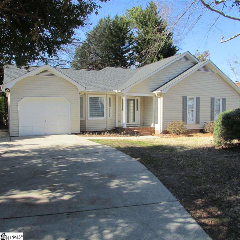 210 Spring View Lane Taylors, SC 29687 - Photo 1 of 36 Gallery Image 1