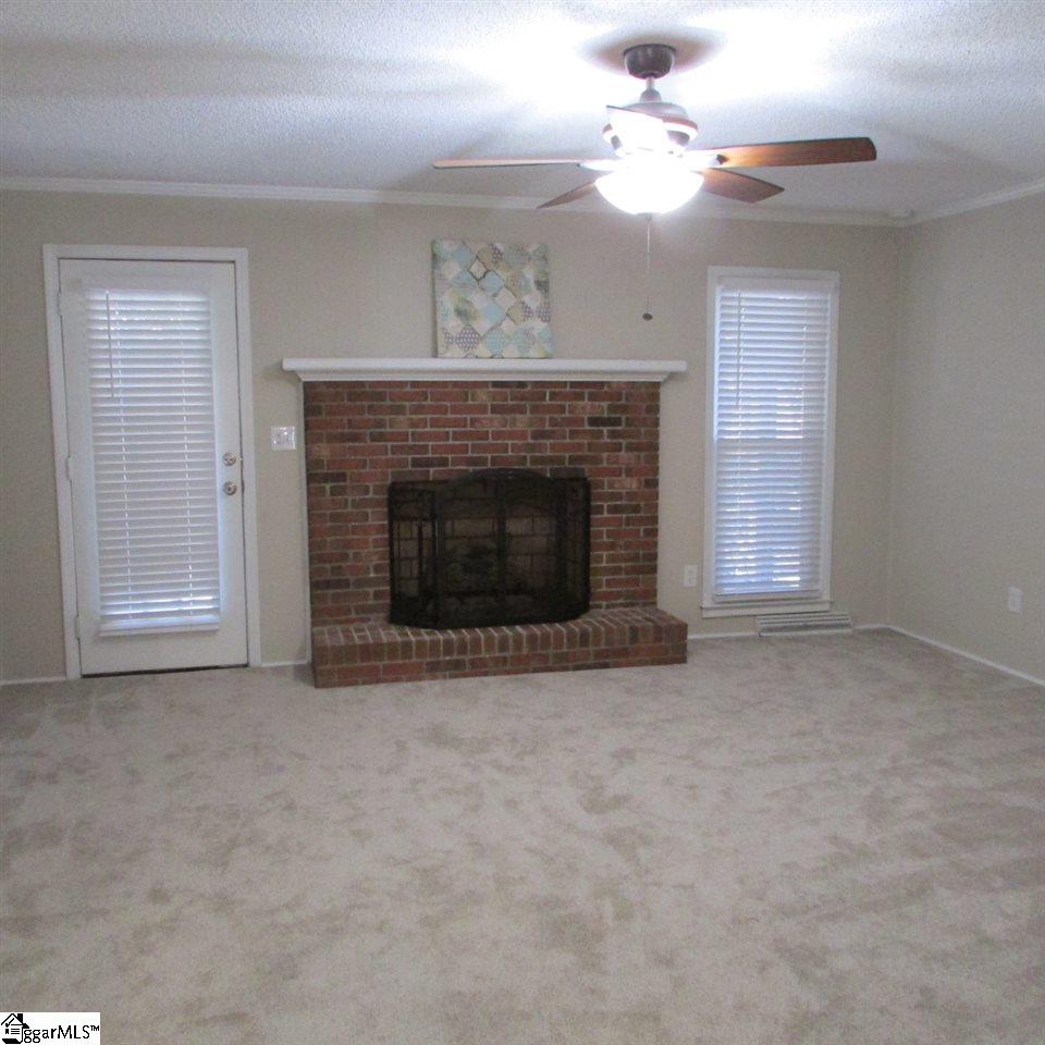 210 Spring View Lane Taylors, SC 29687 - Photo 11 of 36 Gallery Image 11