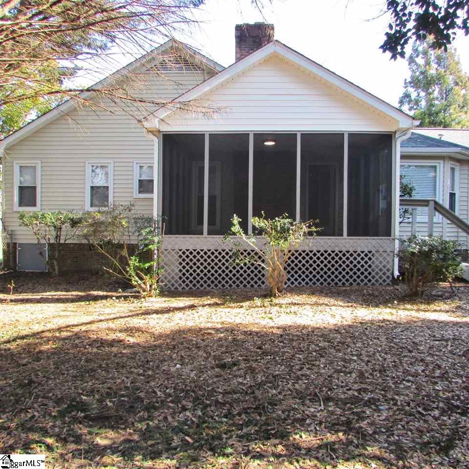 210 Spring View Lane Taylors, SC 29687 - Photo 3 of 36 Gallery Image 3