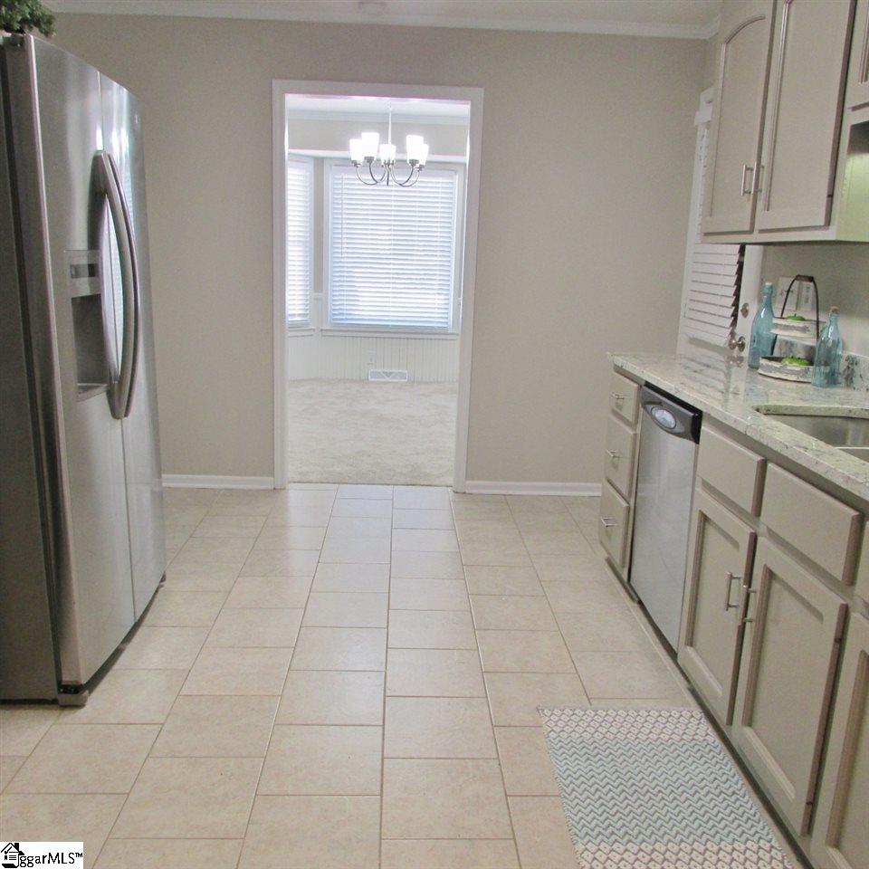 210 Spring View Lane Taylors, SC 29687 - Photo 22 of 36 Gallery Image 22