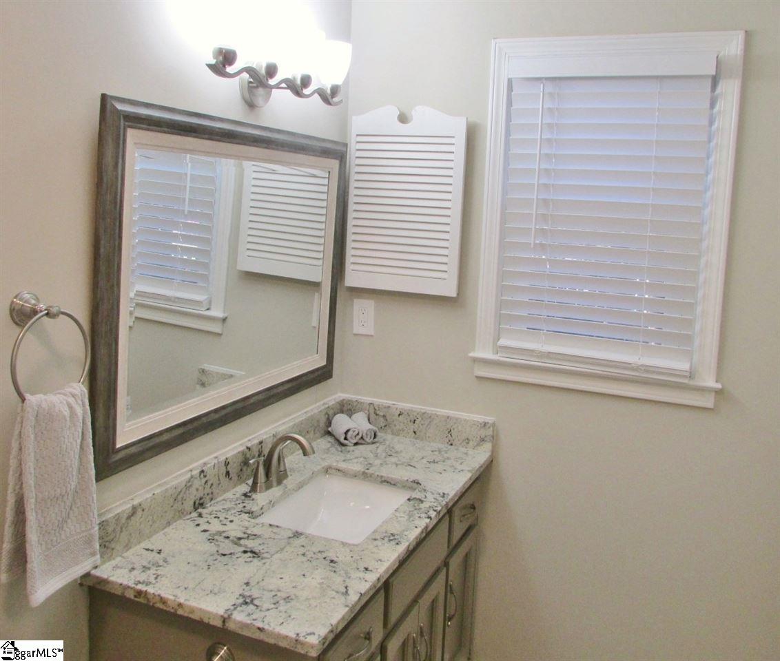 210 Spring View Lane Taylors, SC 29687 - Photo 25 of 36 Gallery Image 25