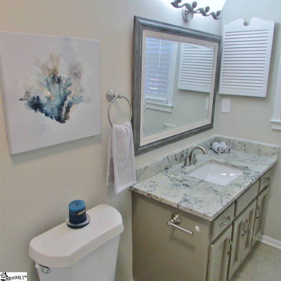 210 Spring View Lane Taylors, SC 29687 - Photo 26 of 36 Gallery Image 26