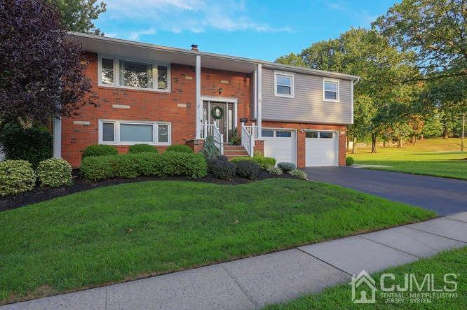 4 Sharp Road Edison, NJ 08837 - Photo 3 of 30 Gallery Image 3