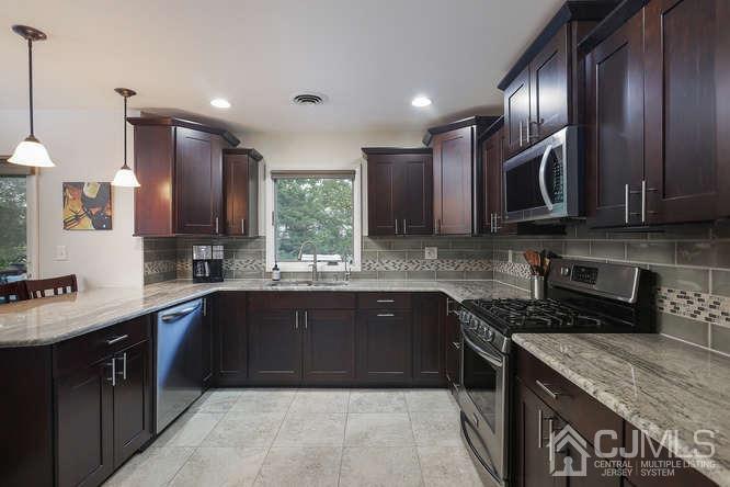 4 Sharp Road Edison, NJ 08837 - Photo 10 of 30 Gallery Image 10