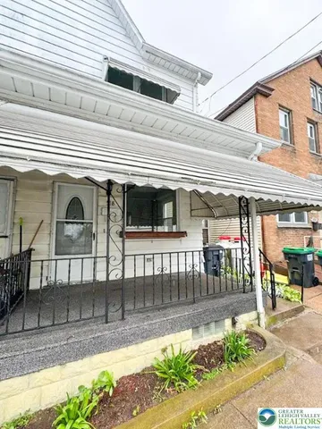 $130,000 | 518 Ridge Street, Freeland, PA 18224