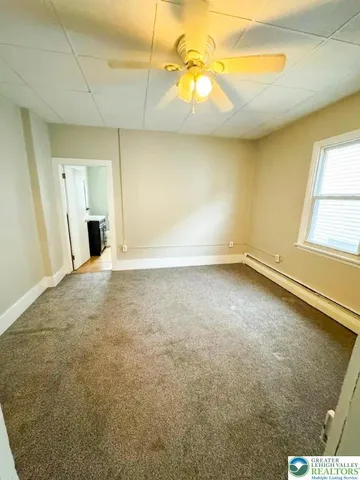 $130,000 | 518 Ridge Street, Freeland, PA 18224