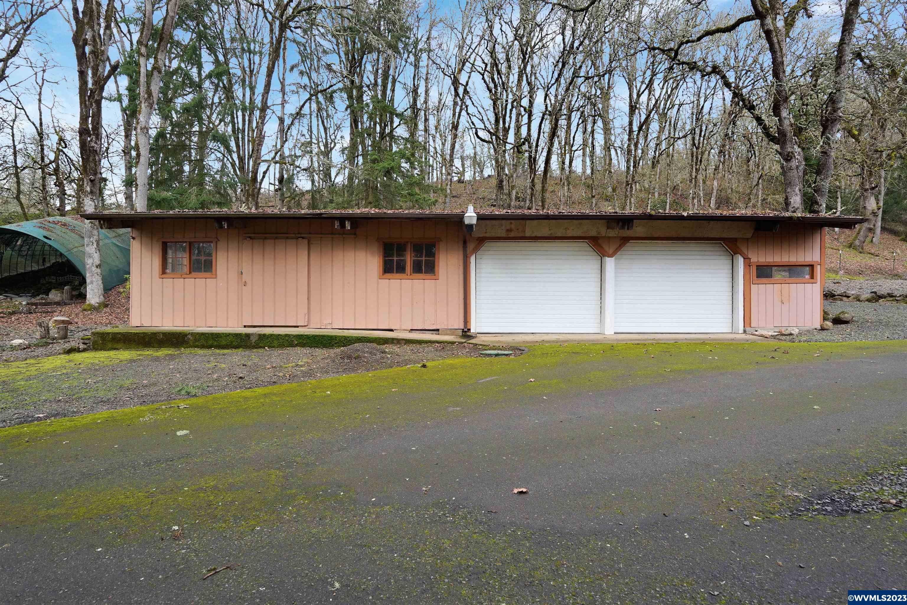 34505 Knox Butte Road East Albany, OR 97322 - Photo 11 of 40 Gallery Image 11