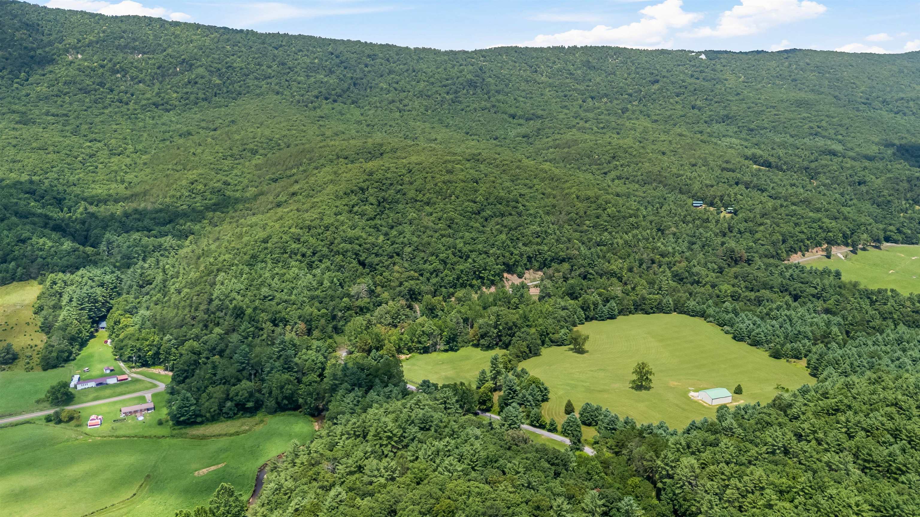 5685 Robinson Tract Road Pulaski, VA 24301 - Photo 61 of 82 Gallery Image 61