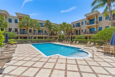 $889,000 | 605 Del Sol Circle, Tequesta, FL 33469
