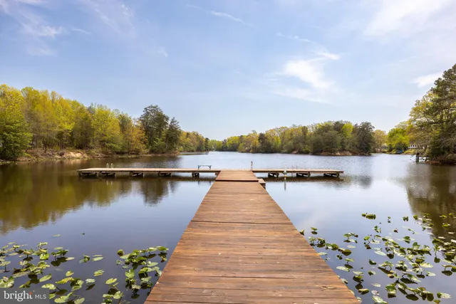 a view of a lake and outdoor space