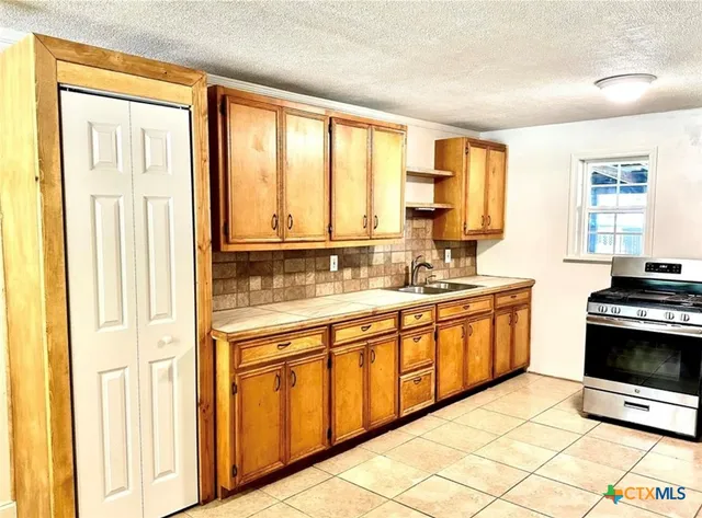 $365,000 | 101 Byrne Street, Smithville, TX 78957