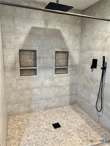 $365,000 | 101 Byrne Street, Smithville, TX 78957