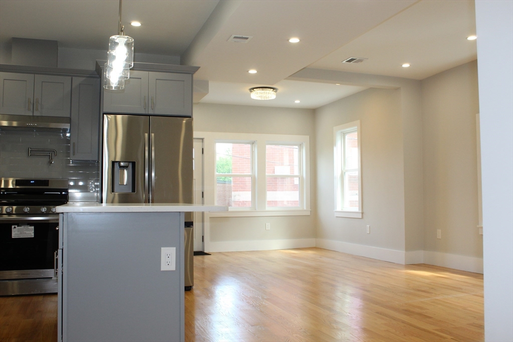 15 Marcy Road Boston, MA 02126 - Photo 8 of 36