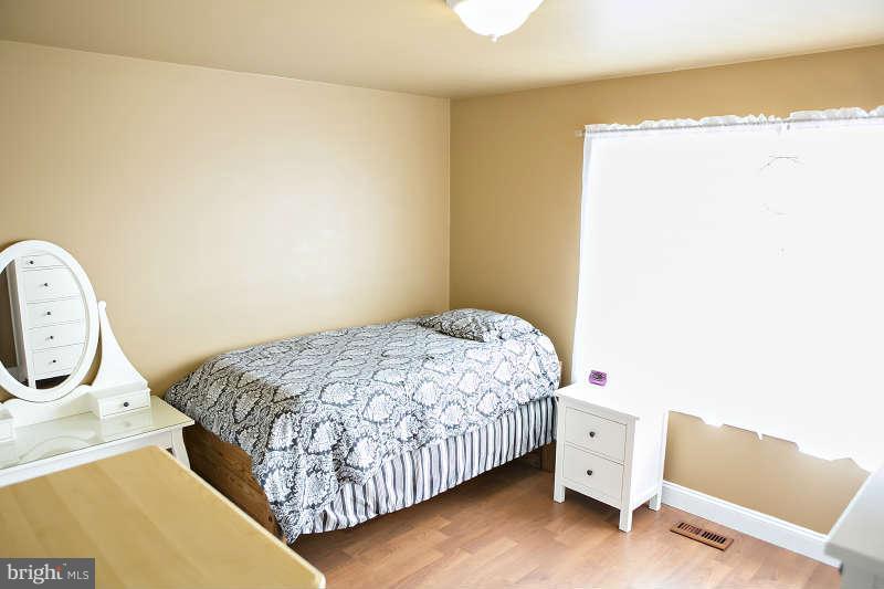 1651 Kerr Road Whiteford, MD 21160 - Photo 17 of 22 Bedroom