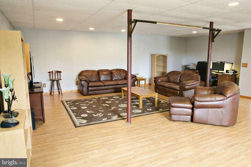 1651 Kerr Road Whiteford, MD 21160 - Photo 20 of 22 Family Room - Lots of Space