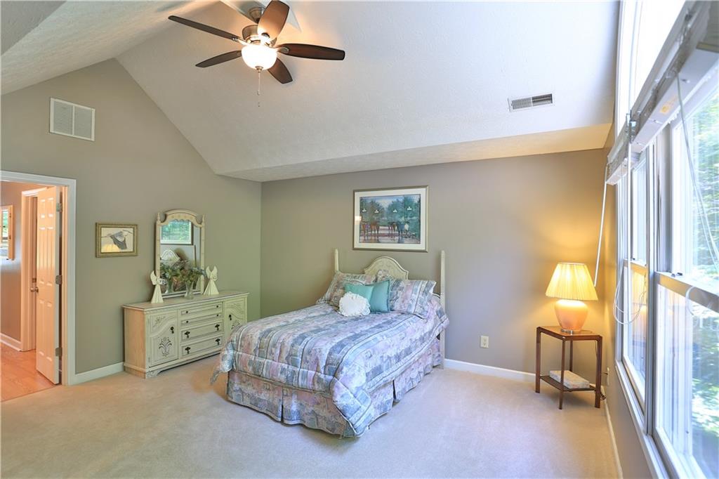 12215 Ridgeside Road Indianapolis, IN 46256 - Photo 14 of 23 Gallery Image 14