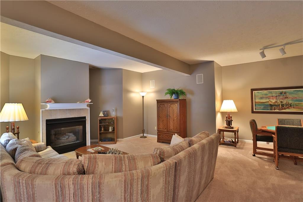 12215 Ridgeside Road Indianapolis, IN 46256 - Photo 17 of 23 Gallery Image 17