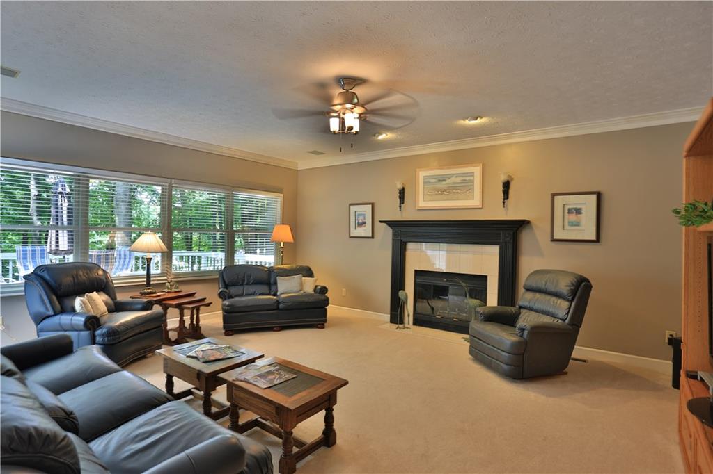 12215 Ridgeside Road Indianapolis, IN 46256 - Photo 7 of 23 Gallery Image 7
