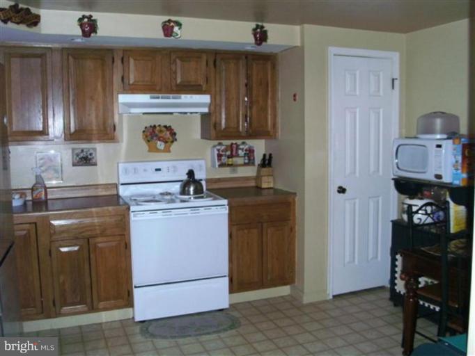 7402 Castlemoor Road Windsor Mill, MD 21244 - Photo 5 of 5 Kitchen