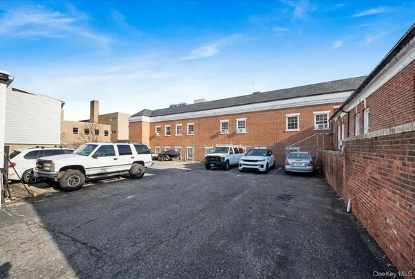 $725,000 | 11 North 6th Avenue, Mount Vernon, NY 10550
