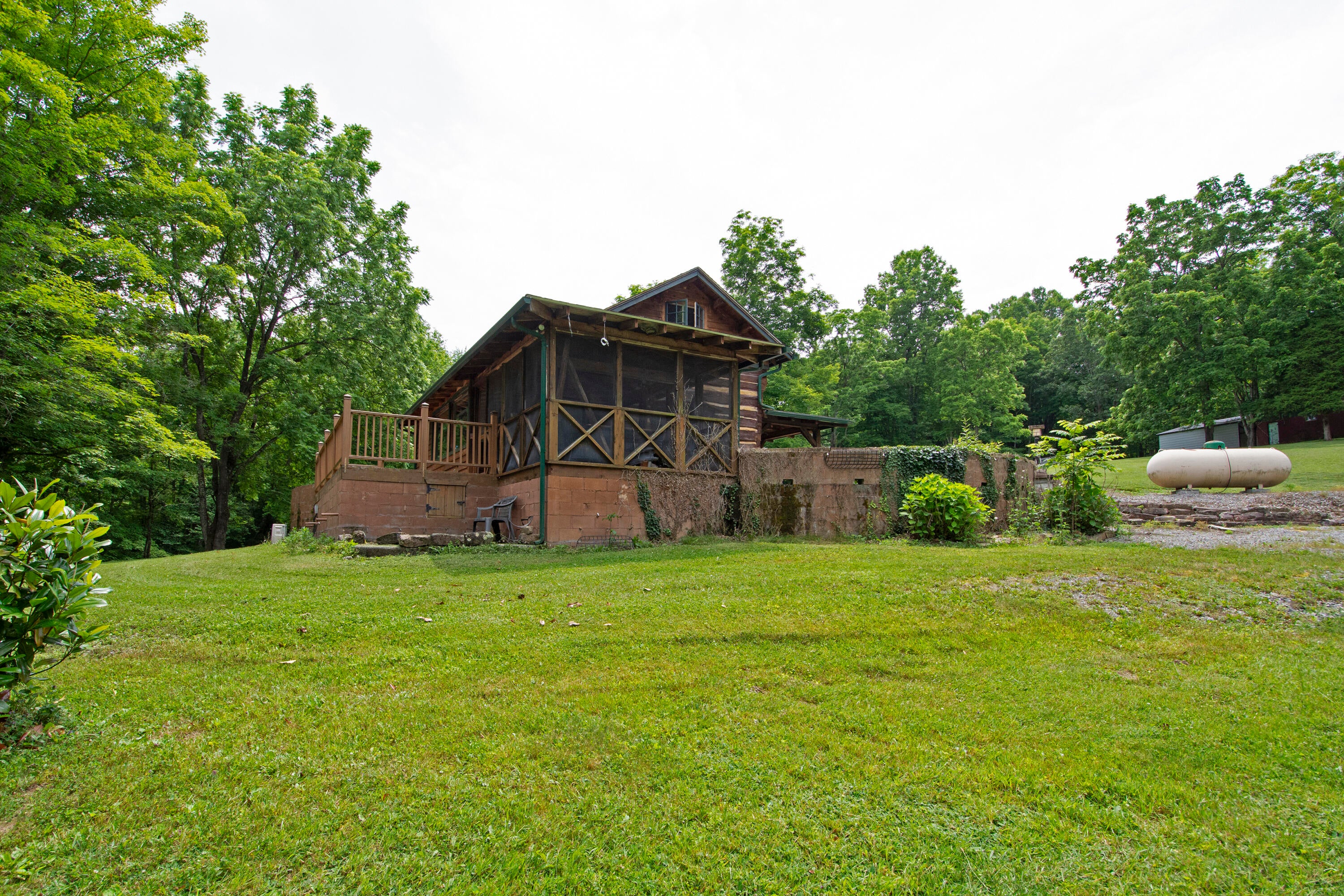 553 Phillips Cemetery Road Alderson, WV 24910 - Photo 30 of 50 Gallery Image 30