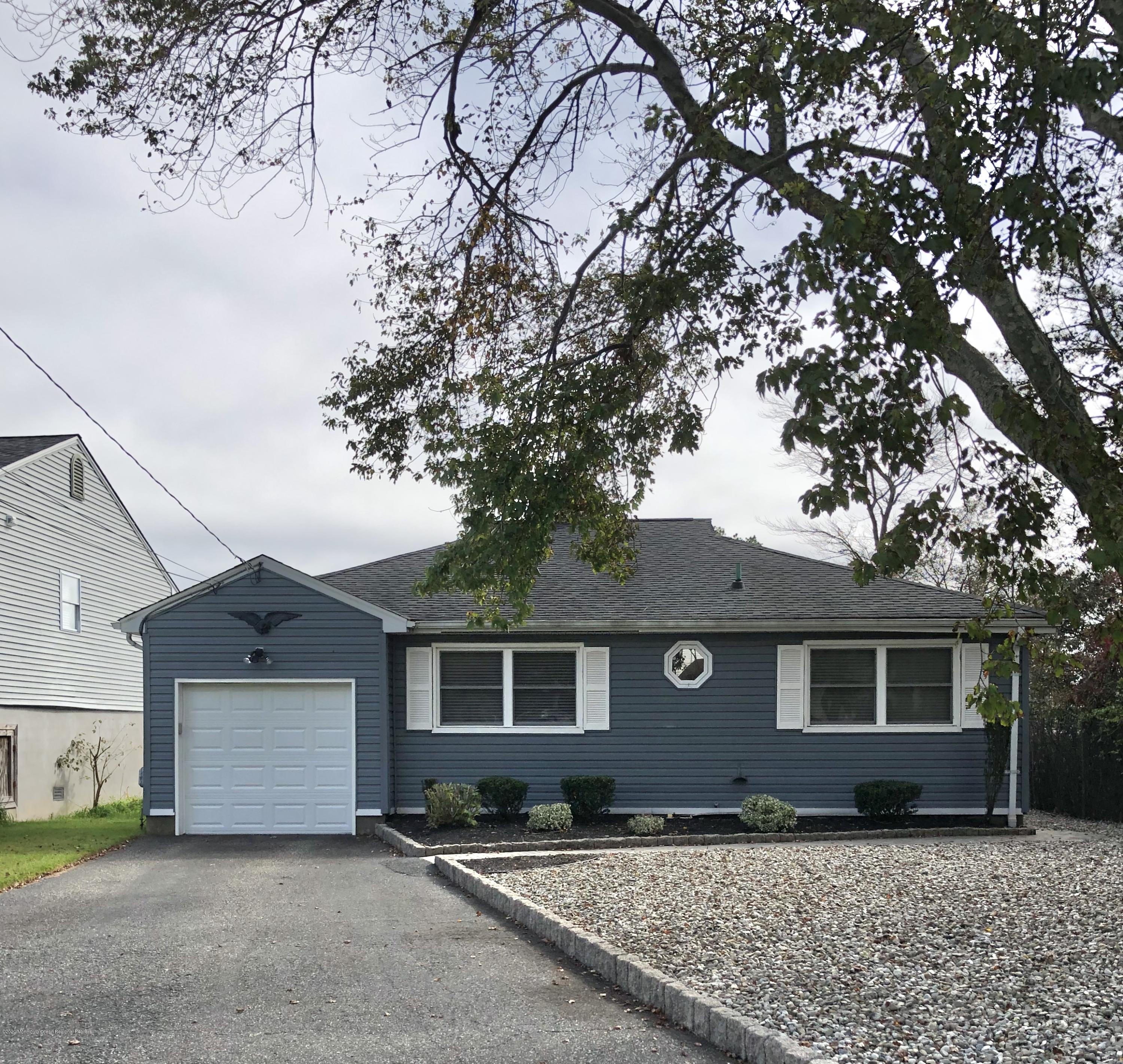 683 Carroll Fox Road Brick, NJ 08724 - Photo 1 of 16 D3F3E106-4408-4566-AF18-0DED2F986762