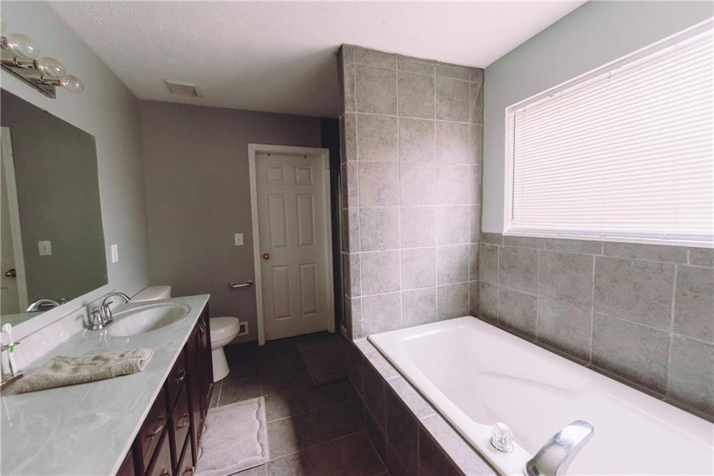 6450 Furnas Road Indianapolis, IN 46221 - Photo 11 of 17