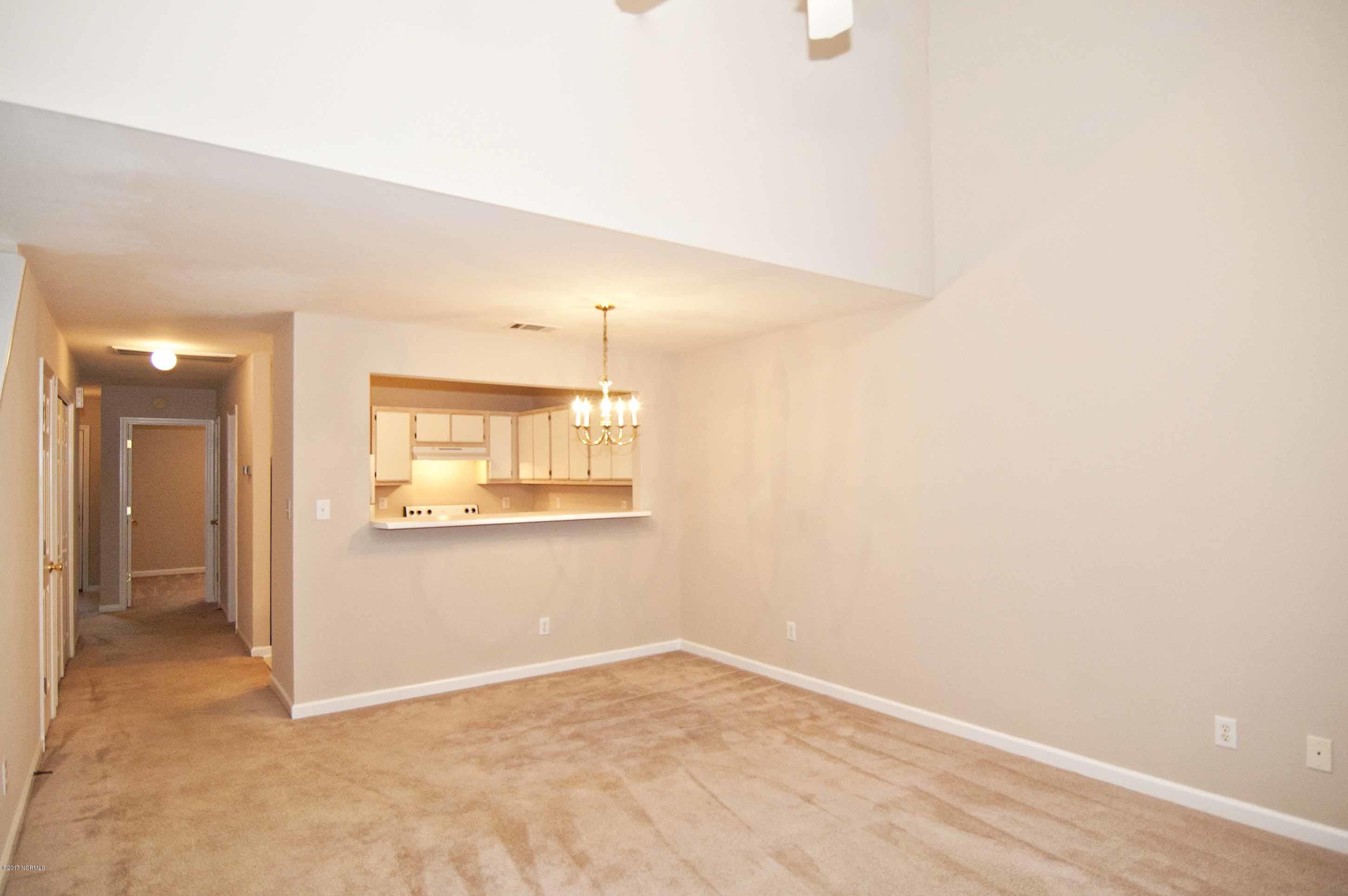 4804 South College Road, Unit 25 Wilmington, NC 28412 - Photo 7 of 12 Living Room 2