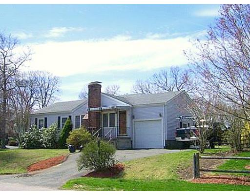 90 Spruce Road Norwood, MA 02062 - Photo 1 of 12 Gallery Image 1