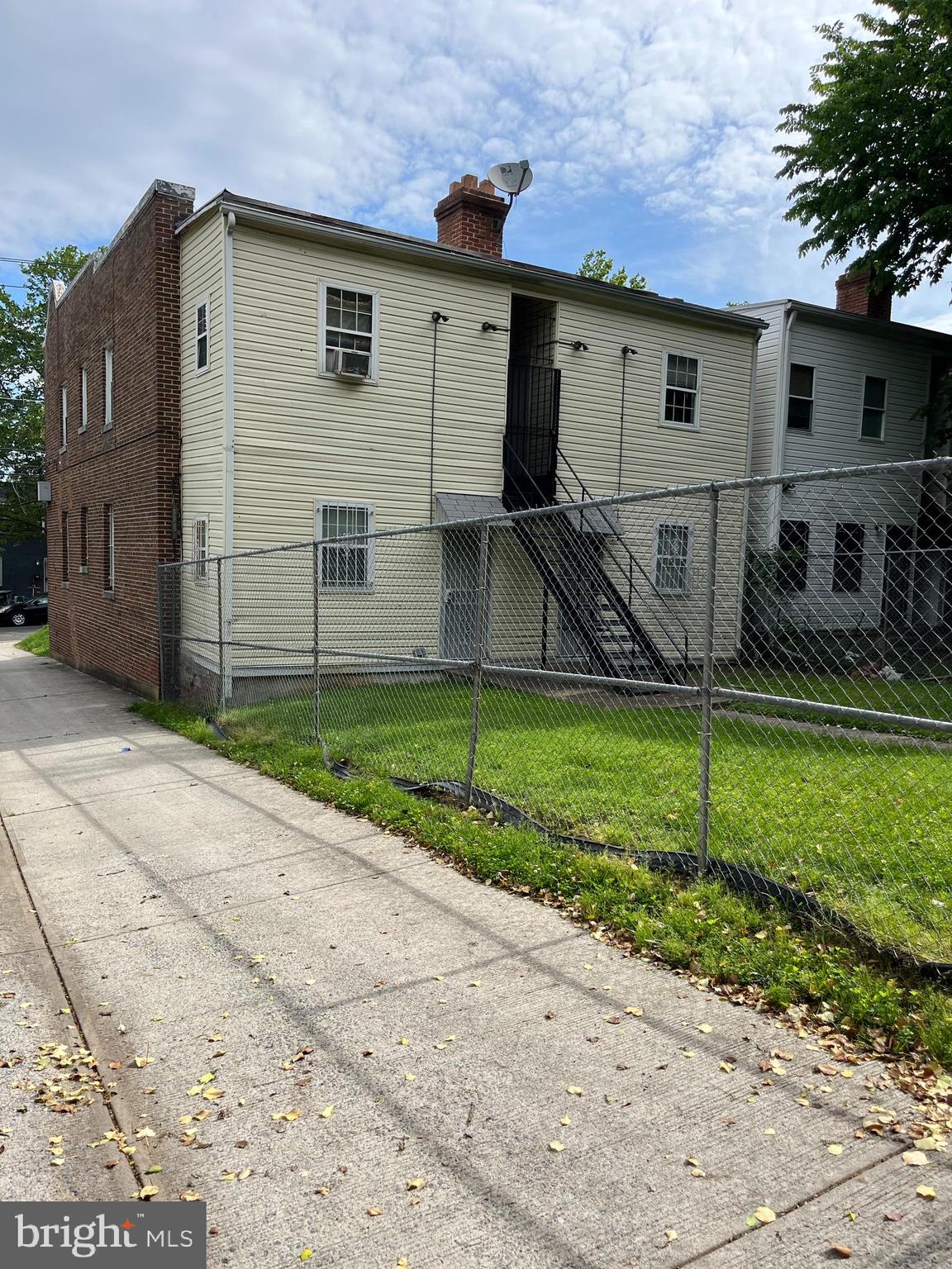 1641 V Street Southeast, Unit 2 Washington, DC 20020 - Photo 15 of 16 a view of a house with a yard