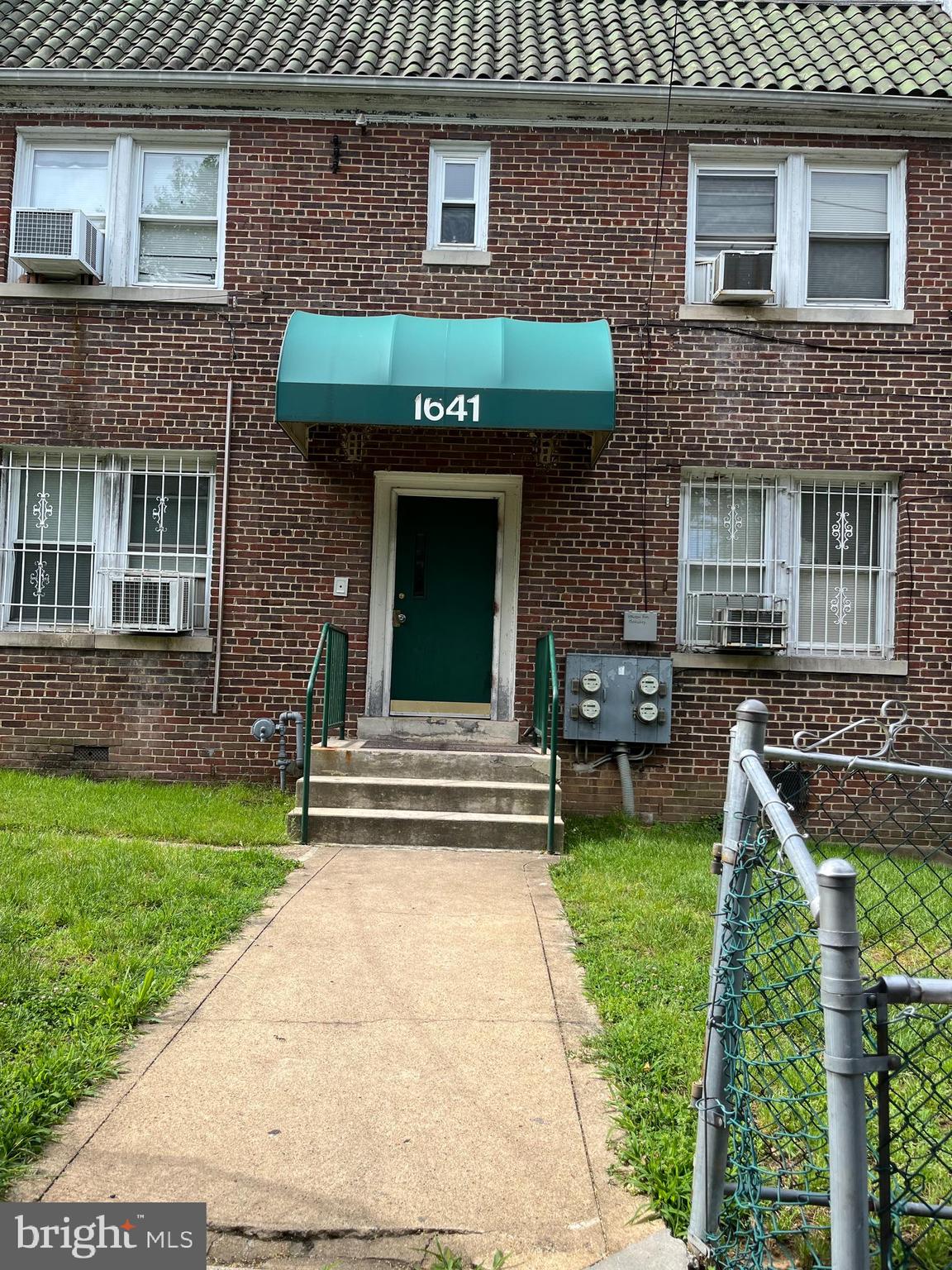 1641 V Street Southeast, Unit 2 Washington, DC 20020 - Photo 2 of 16